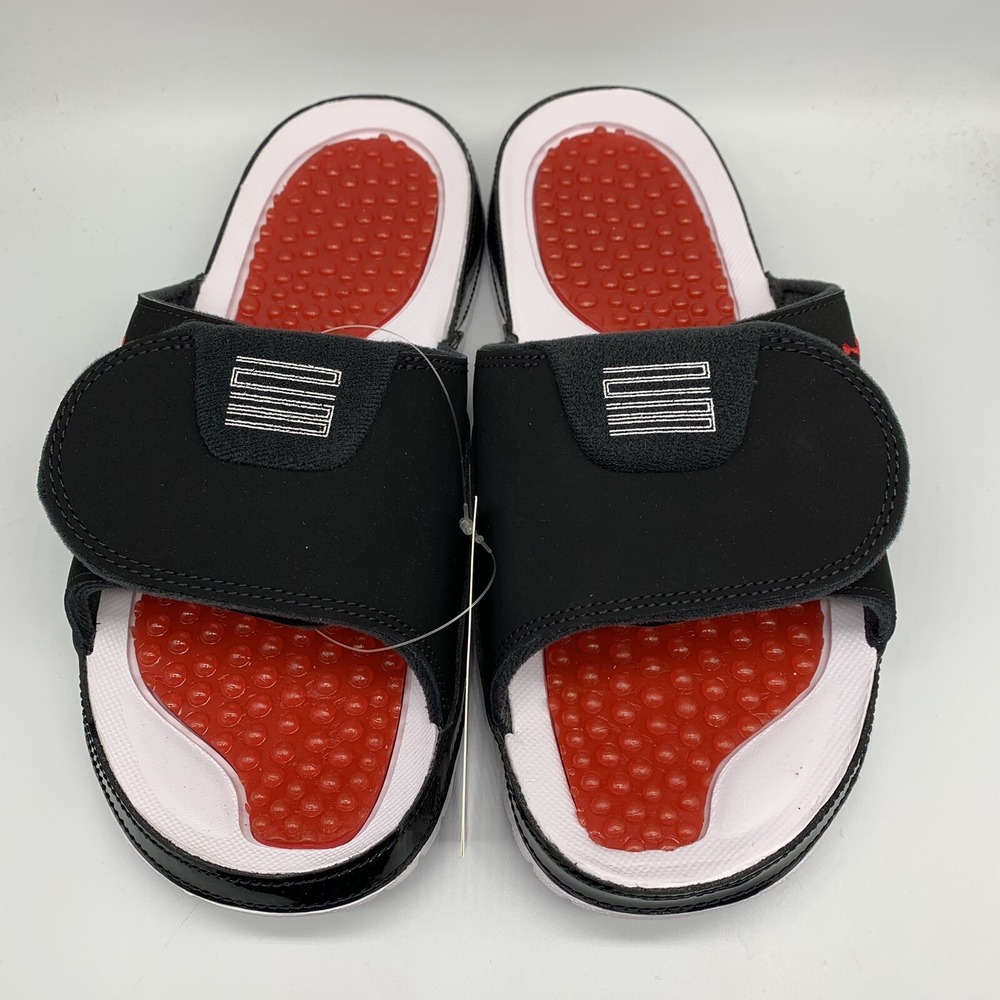 Air Jordan‎ Hydro XI Retro Bred Slides Size 8